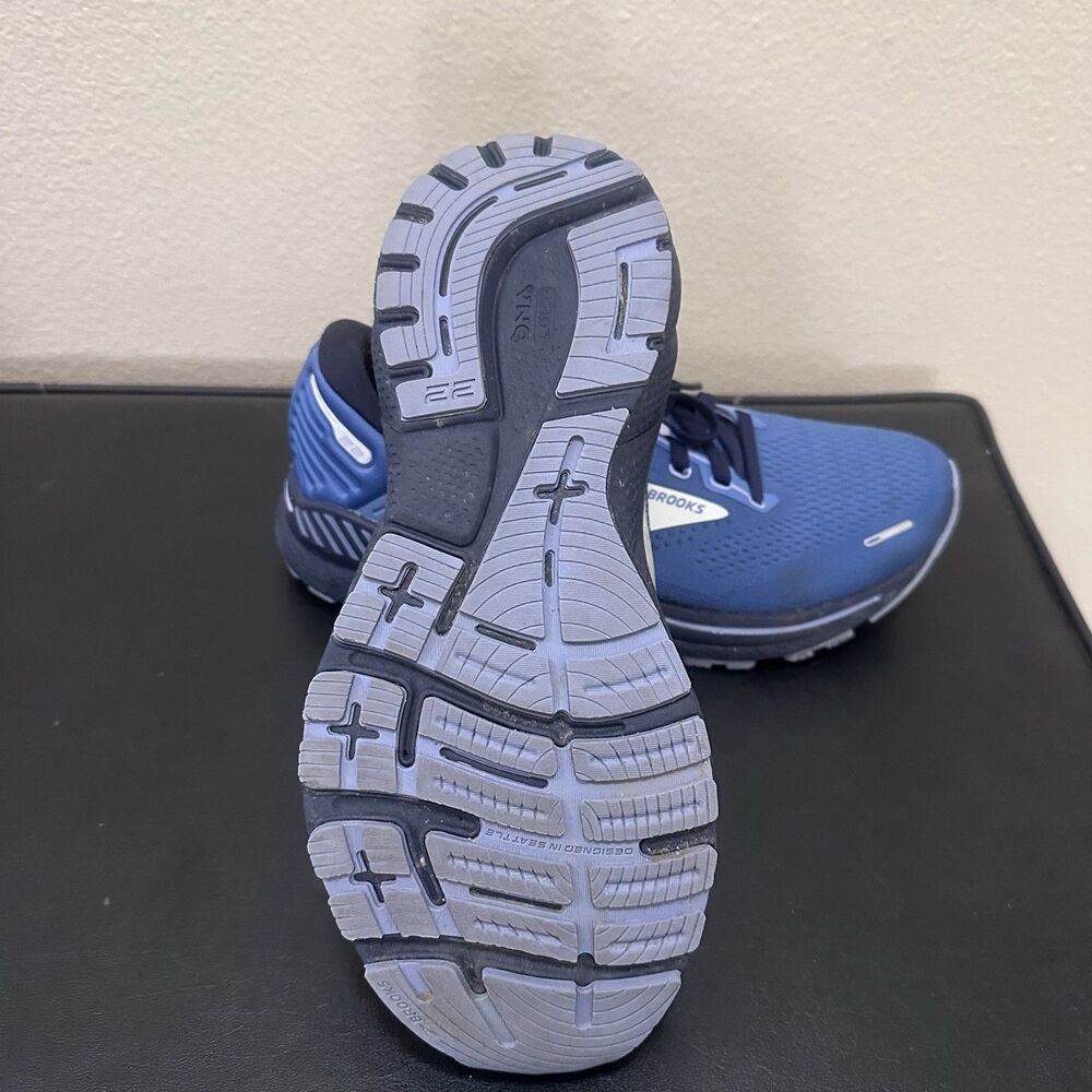 Brooks Adrenaline GTS 22 Blue/Gray Running Athletic Sneakers Women’s 8.5 B EUC - Picture 12 of 12